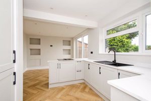 Photo 11- click for photo gallery